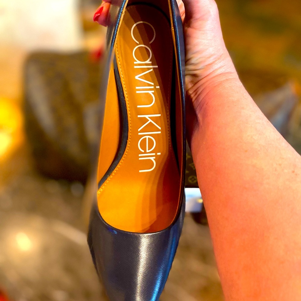 Calvin Klein Stiletto pumps.